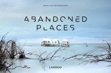 [REVIEW] ‘ABANDONED PLACES’ – DE POËZIE VAN HET VERVAL