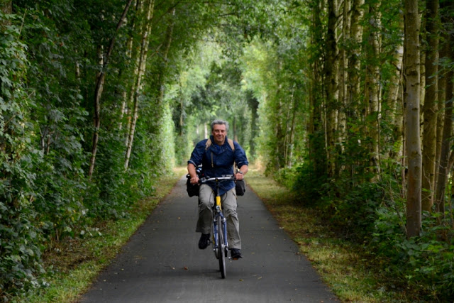 warendorf, Noordrijn-Westfalen,  teutobergerwoud, externsteine, rheda-wiedenbruck, Euroradweg, R1, fietsroutes duitsland, fietsroutes nrw, fiettourisme noordrijn-westfalen, abdij corvey, fietsen langs de Eems, fietsen langs de weser, detmold, 