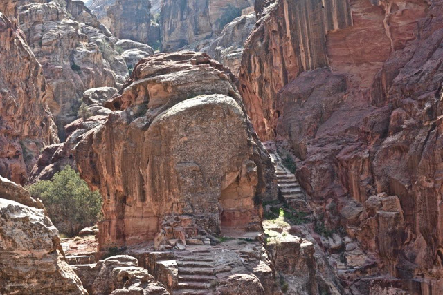 petra jordanië, historische site petra, edom,nabateeërs, the treasury