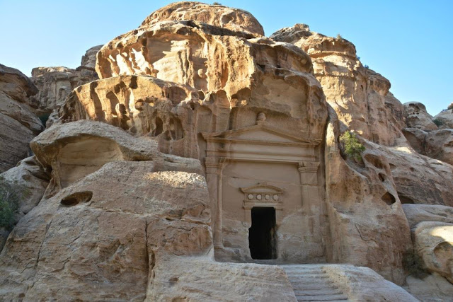 petra jordanië, historische site petra, edom,nabateeërs, the treasury