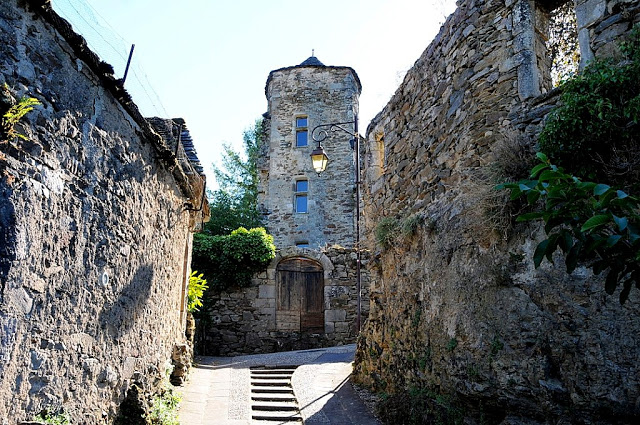 forteresse de najac, bastide, bastides aveyron, gastronomie aveyron, najac, villeneuve de rouergue, francheville de rouergue, 