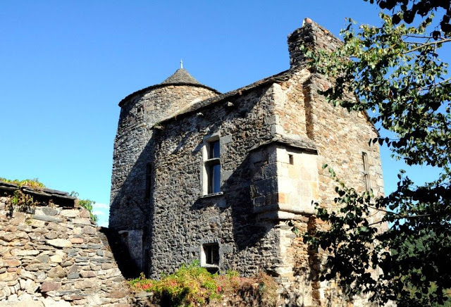 forteresse de najac, bastide, bastides aveyron, gastronomie aveyron, najac, villeneuve de rouergue, francheville de rouergue, 