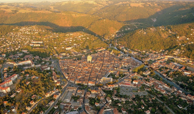 forteresse de najac, bastide, bastides aveyron, gastronomie aveyron, najac, villeneuve de rouergue, francheville de rouergue, 