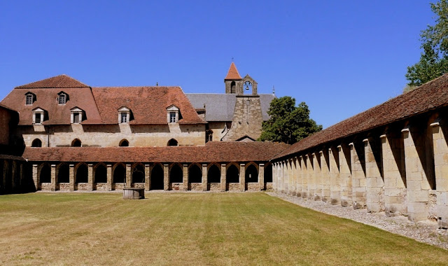 forteresse de najac, bastide, bastides aveyron, gastronomie aveyron, najac, villeneuve de rouergue, francheville de rouergue, 