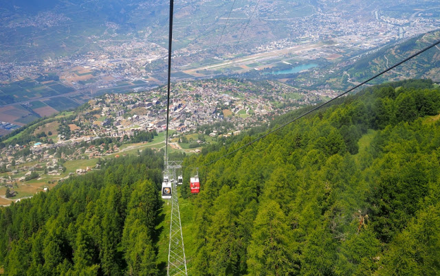 zwitserse wijnen, fendant, dôle, plan du fou, dent de nendaz, valais, tracouet, wallis, la printze, visperterminen, bisses, zwitserland, bergvakantie, matterhorn, mont blanc,nendaz, mont fort, 