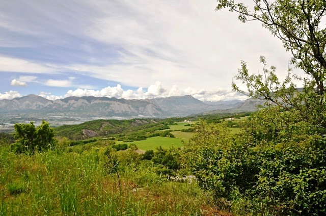 la durance, haute provence, provençaalse alpen, via ferrata de la grande fistoire, sisteron, sigoyer, unesco geo parc de haute provence, les pénitents de mées