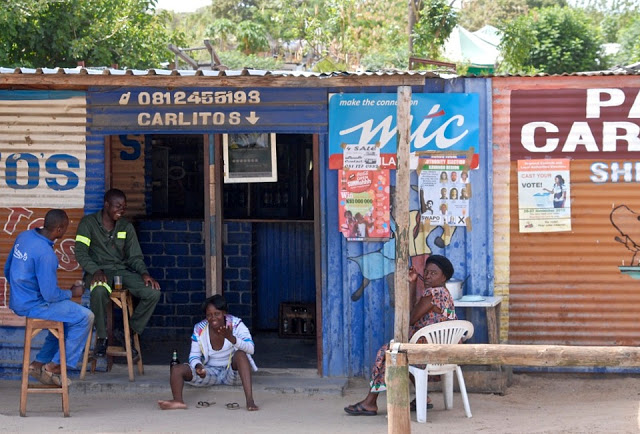 road trip namibië, divundu, okavango rivier, shamatapa village, mahango core area, Animal Disease Control Checkpoint Mururani, rundu, caprivistrook, etosha, divava kavango lodge, Hambukushu, grootfontein,