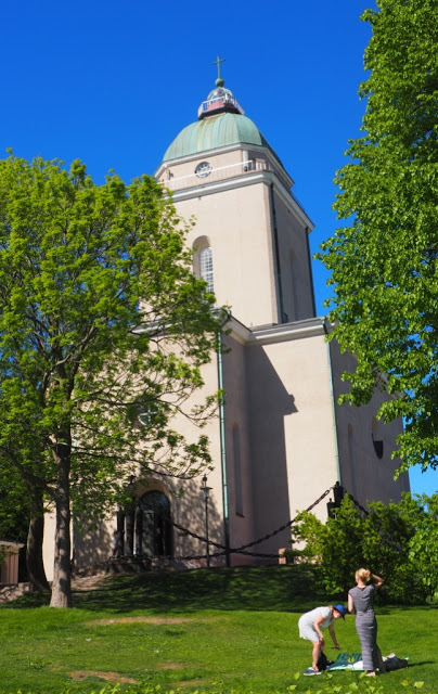 Seurasaari, Passio Musicae, Töölö district, Eila Hultinen, Cafe Regatta Helsinki, Sibelius, Maarschalk Ehrensvärd, Susisaari, Vesikko, Kustaanmiekka, Suomenlinna, Iso Mustasaari, Vallisaari, Sveaborg, Finland, Kanavaranta, Katajanokka, Pohjoissatama, Baltic Sea, Baltische  Zee, Restaurant Shelter, Degerökanaal,  Villinki, Vartiosaari, Kulosaari, Korkeasaari, Wihuri building, Ullanlinna district, Beautiful Canal Route, Luoto, Valkosaari, Oespenski kathedraal, Havis Amanda, Ville Vallgren, Helsinki, Helsingfors