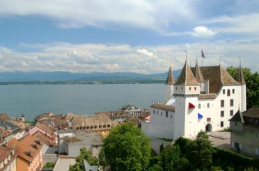 MET DE FIETS LANGS HET MEER VAN GENÈVE (1): NYON – LAUSANNE