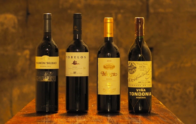 La rioja, rioja wijnen, rioja crianza, rioja gran reserva, rioja reserva, rioja vino joven, bodega marqués de riscal, bodega baigorri, bodega marqués de murrieta, longrono, samaniego, entrena, rioja alta, rioja alavesa, rioja baja, wijn, wine, rioja wines, spanish wine, spaanse wijn, sierra cantabria, sierra de la demanda, elciego, architect Frank Gehry, city of wine, hotel marques de riscal elciego, Guggenheim Museum in Bilbao, Tempranillo, Garnacha, Mazuelo, Graciana, Viura, Malvasia Riojana, Garnacha Blanco, caractère erpe-mere, caractère reizen, spanje, Calle del Laurel, tapas, Architect Iñaki Aspiazu, Finca de los Arandinos, Puerto de Herrera, bodega Ysios, Dolmen van San Martín, Laguardia, Castillo Ygay Blanco Gran Reserva Especial 1986, gastronomie, foodie, Castillo Ygay, Casalareina, la cueva de dona isabela casalareina, Ebrovallei, architect Javier Arizcuren, David Delfin, sunny cars autoverhuur, 