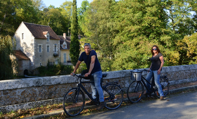 L’Orne, Normandië, Le Perche, Bellême, fietsen, fietsvakantie, fietsen in Frankrijk, L' Échappée de Sublaine, Saint-Jean-de-la-Fôret, Courthioust, Colonard-Corubert, Manoir de Courboyer,  Nocé, Boissy-Maugis, Parc Naturel Régional du Perche, Manoir de la Moussetière, Le Café des Amis Boissy-Maugis, Véloscénie, Manoir de la Vove, Basilique Notre Dame de Montligeon, Pont Catintat, Corbon, Mauves-sur-Huisne, Bois Dambrai, Saint-Ouen-de-la-Cour, Forêt de Bellême, Saint-Martin-du-Vieux-Bellême, Manoir du Lormarin, Auberge des 3J, La Route Royale, Dorceau,  Moutiers-au-Perche, Rémalard, charmestadjes in normandië, middeleeuwse kastelen in normandië, 