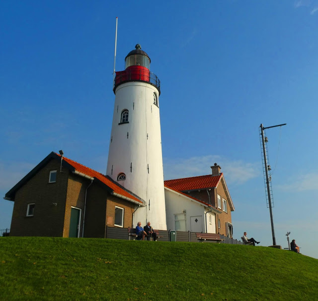 Flevoland, noordoostpolder, flevopolder, afsluitdijk, inpoldering, almere, lelystad, oostvaardersplassen, urk, schokland, ijsselmeer, markermeer, zuiderzee, konikpaarden, heckrunderen, zeearend, batavialand, bativia, batavialand, vereenigde oost-indische compagnie, het wonder van urk, het verdriet van urk, Ommelebommelestien urk, urker botterschuur, orchideeën  hoeve luttelgeest, orchideeën, vakantie in flevoland, weekend flevoland