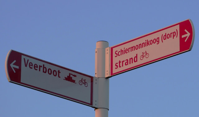 Schiermonnikoog, lauwersoog, Lytje Pôle, Ambrosijn Suites, Waddeneilanden, De Schiere Monnik, de Walviskaak, klooster Klaarkamp, de Langestreek, Willemshof Schiermonnikoog, de Zuidertoren, de Wassermann Bunker, Vredenhof Schiermonnikoog, de Buitentoren, hotel van der werff, Nationaal Park, Nederlandse landgeiten, strandjutten, de marlijn, wadden, wadtodo, 