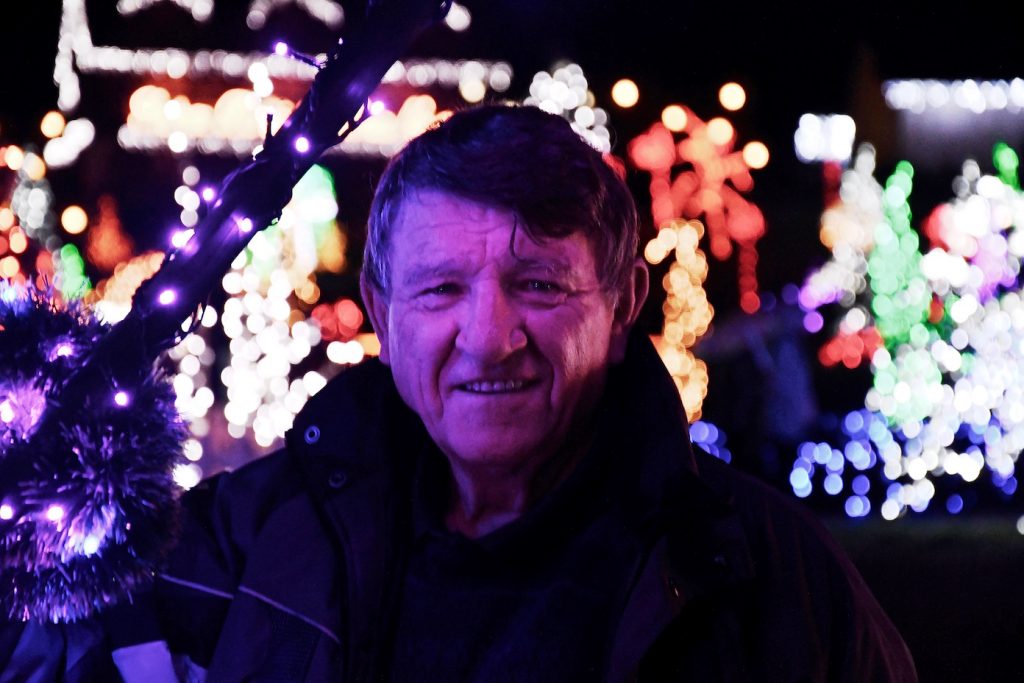 Zlatko Salaj, sprookjeswereld, Salajland, hedendaags kerstverhaal, duizenden kerstlichtjes , Grabovnika, Kroaat