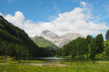 MET DE TREIN DER TRAAGHEID DOOR DE ZWITSERSE ALPEN (1): VIA ALBULA