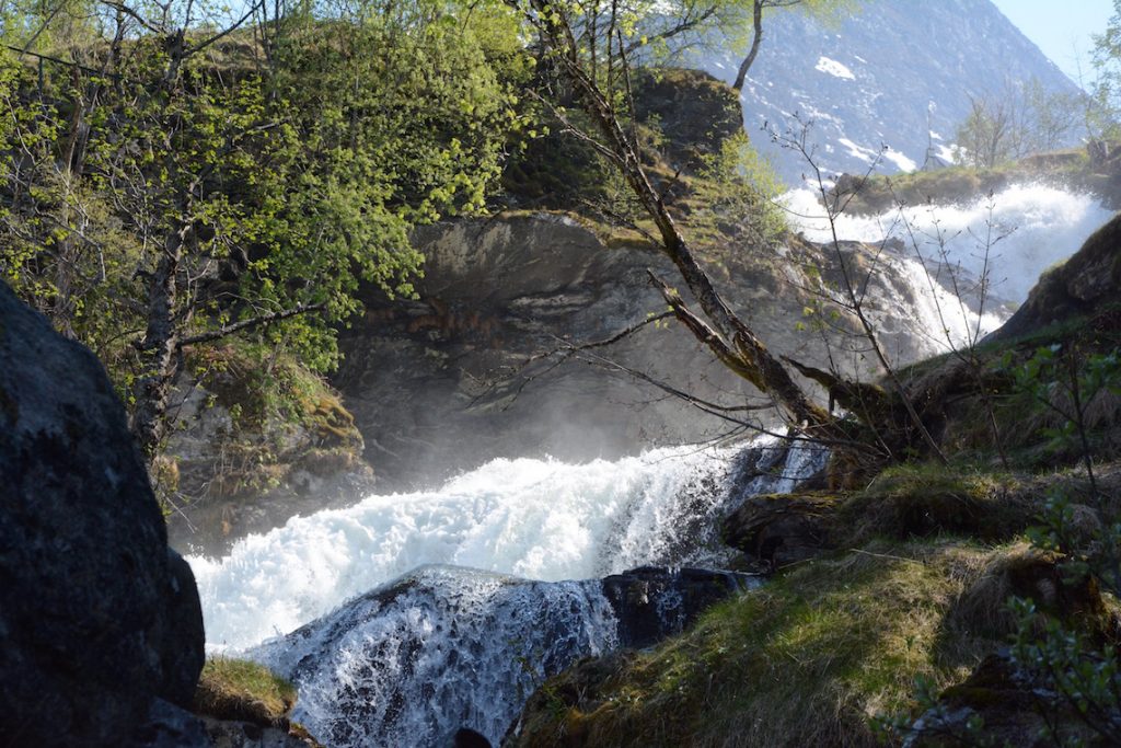 Geiranger stad, wilde waterval, Noorwegen