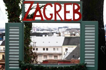 SRETAN BOŽIĆ! KERST IN ZAGREB